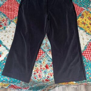 lululemon athletica Women's black softstream Cropped Pants